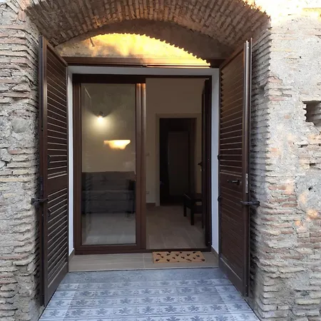 La Tenuta * Giardini Naxos